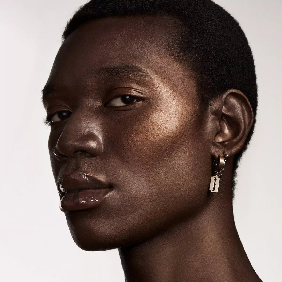 Fenty Snackz by Fenty Beauty by Rihanna Mini Match Stix Duo Contour & Highlighter Set - 0.1Oz/2Pc - Ulta Beauty